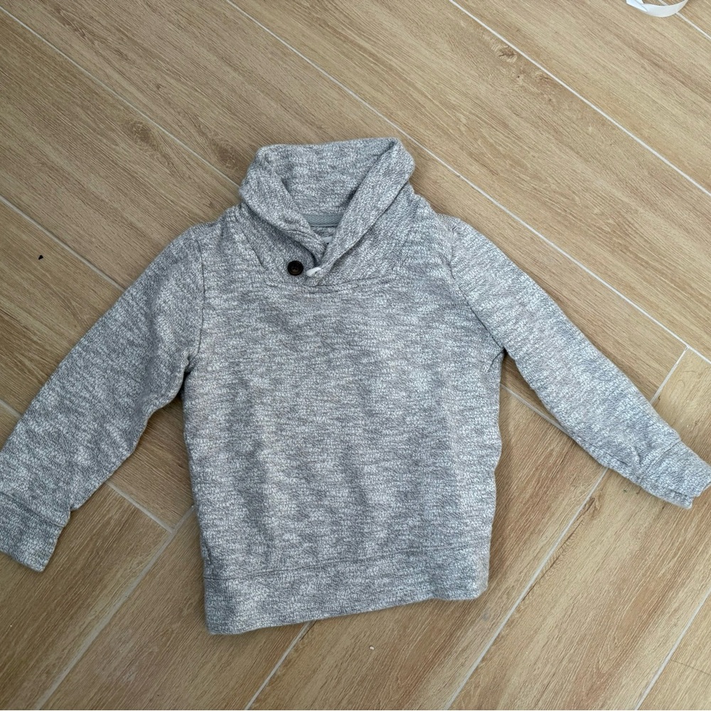 Old navy boys sweater